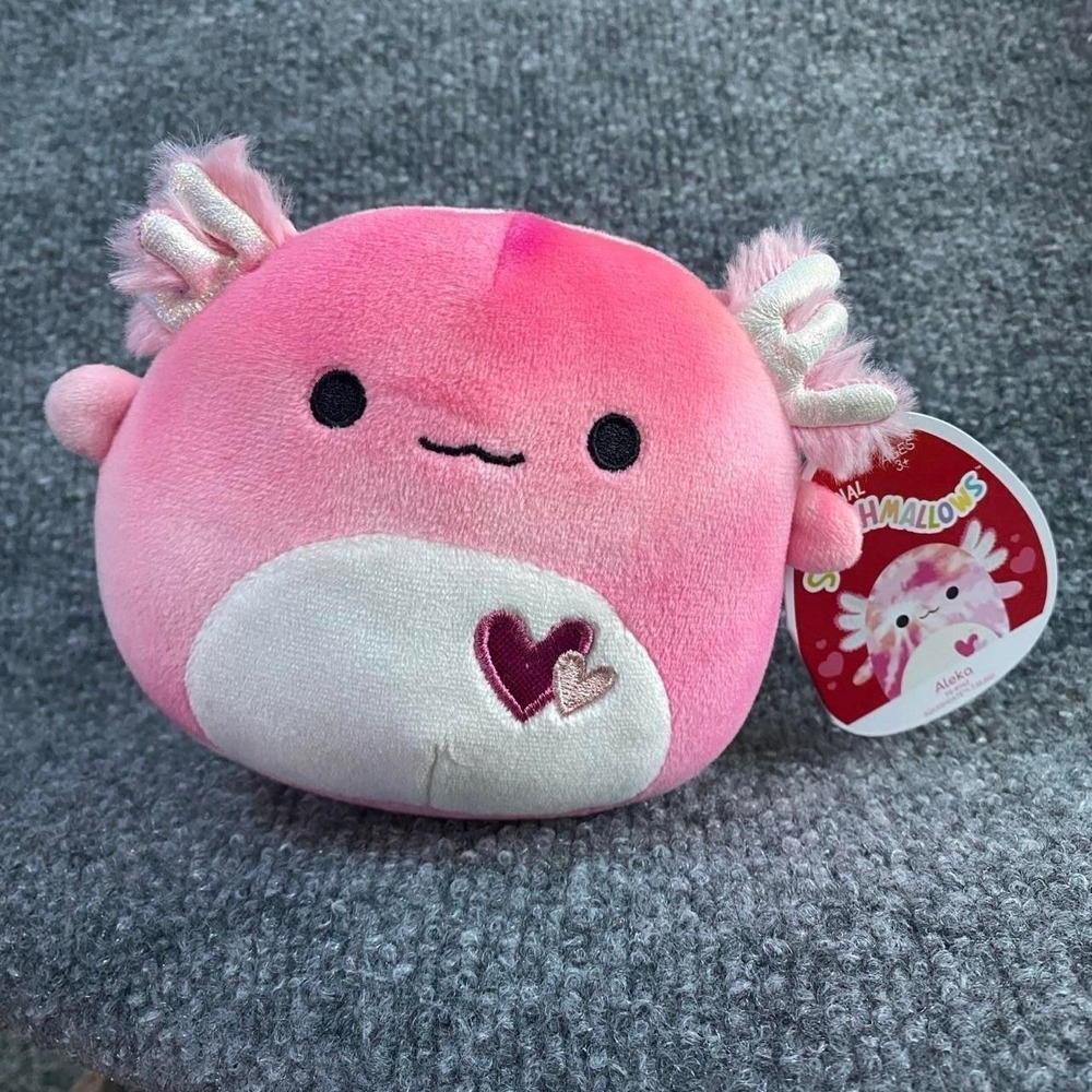 SQUISHMALLOWS PINK AXOLOTL ALEKA STUFFED PLUSH TOY PINK HEARTS